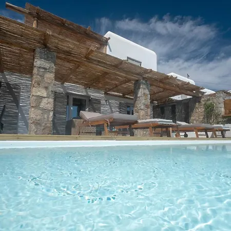 Villa Maroon I By The Pearls Collection